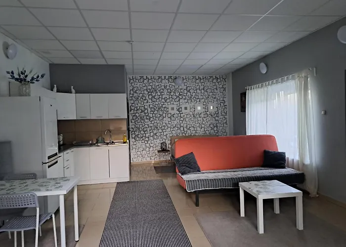 Samodzielny Domek -Typu Studio - 35M2 Centrum Ciechanow