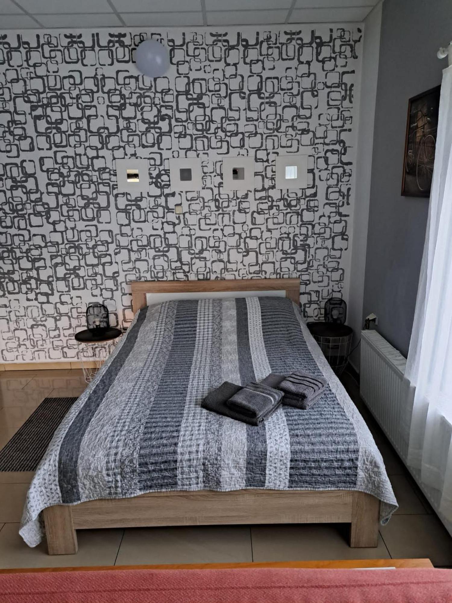 Samodzielny -typu - 35m2 Centrum Ciechanow