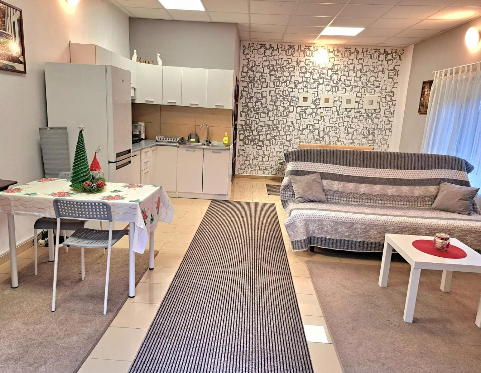 Samodzielny -typu - 35m2 Centrum Apartment